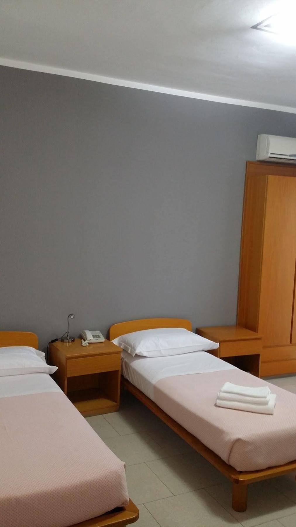 Flying Hotel 3*